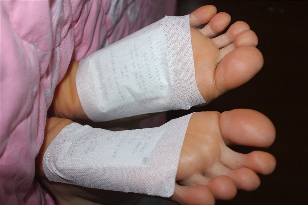 Koyo Detoks Kaki Berkualitas T - Detox Foot Patch ulasan dan harga